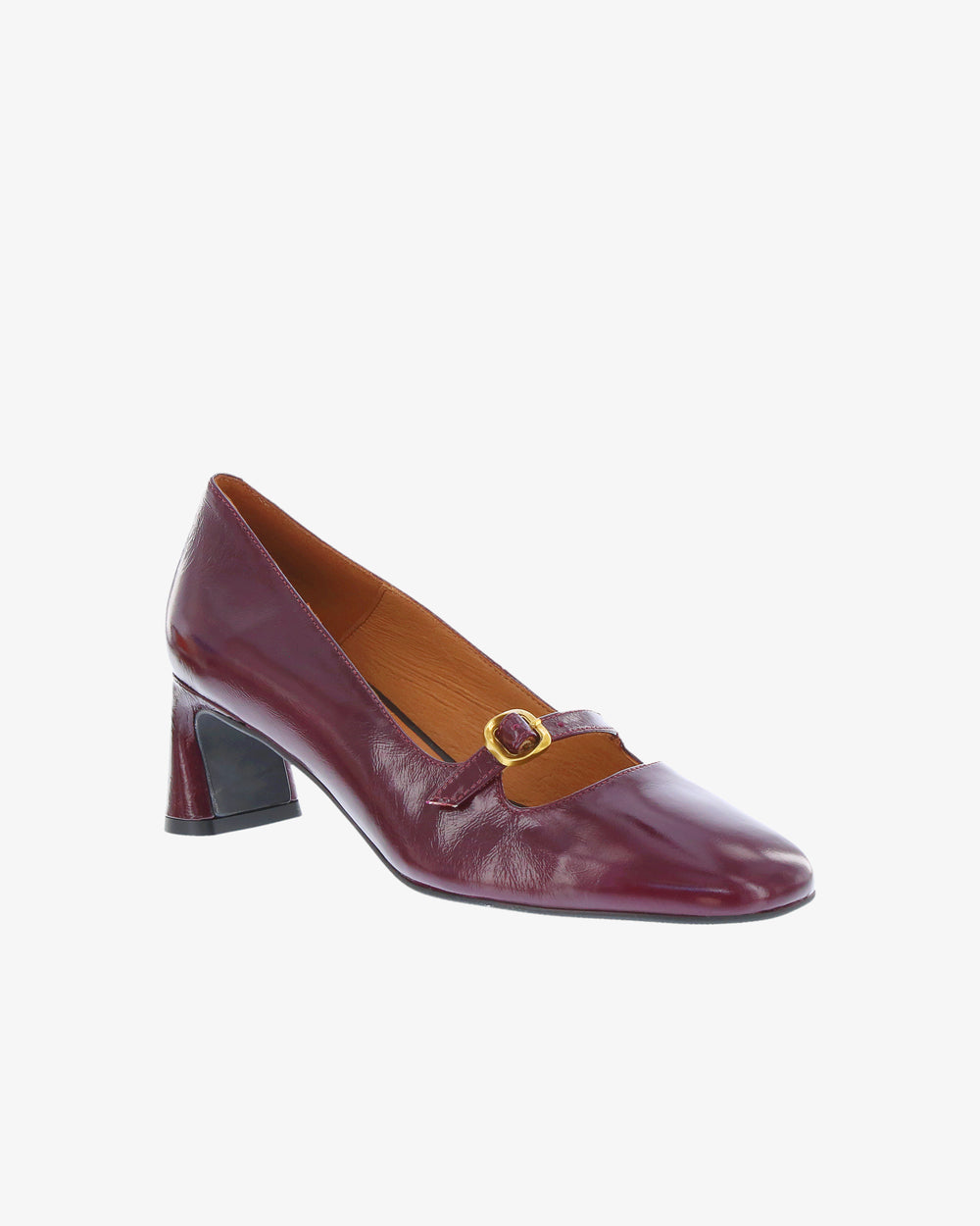 Neo Arielle Heel in Eggplant Crinkle Patent Leather angled view | colour:eggplant-crinkle-patent-leather