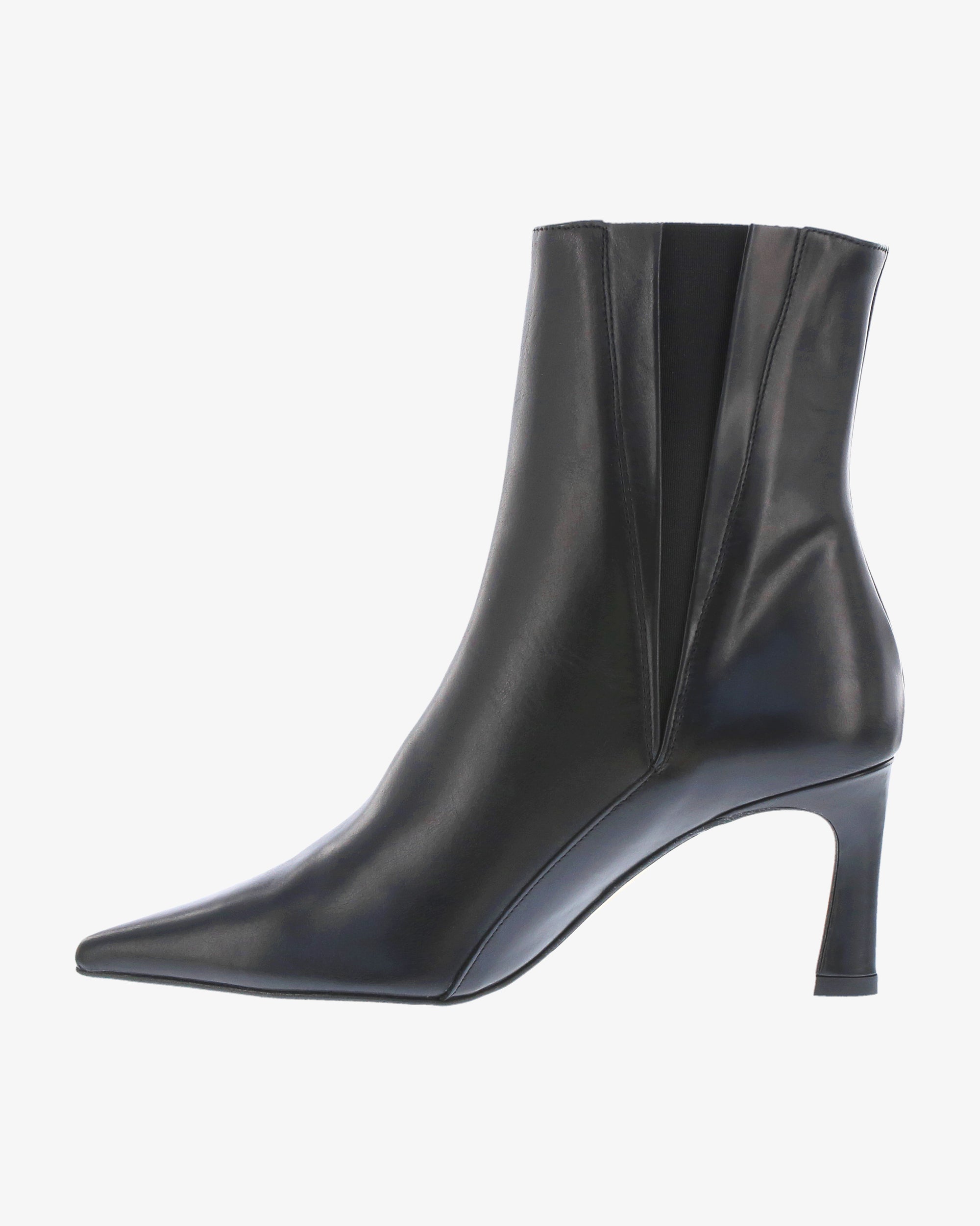Neo Cerin Ankle Boot in Black Semi Gloss Leather inside view | colour:black-semi-gloss-leather