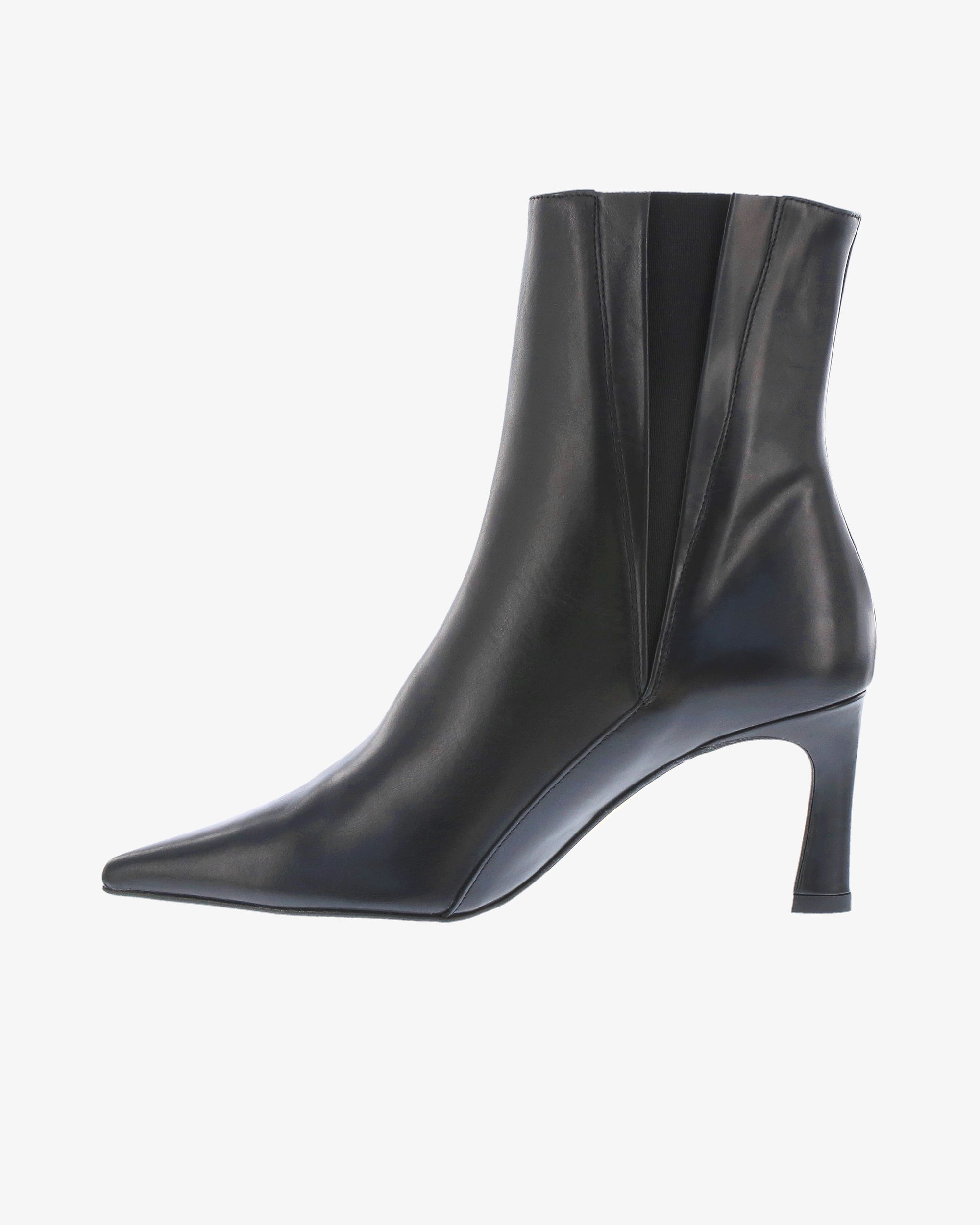 Neo Cerin Ankle Boot in Black Semi Gloss Leather inside view | colour:black-semi-gloss-leather