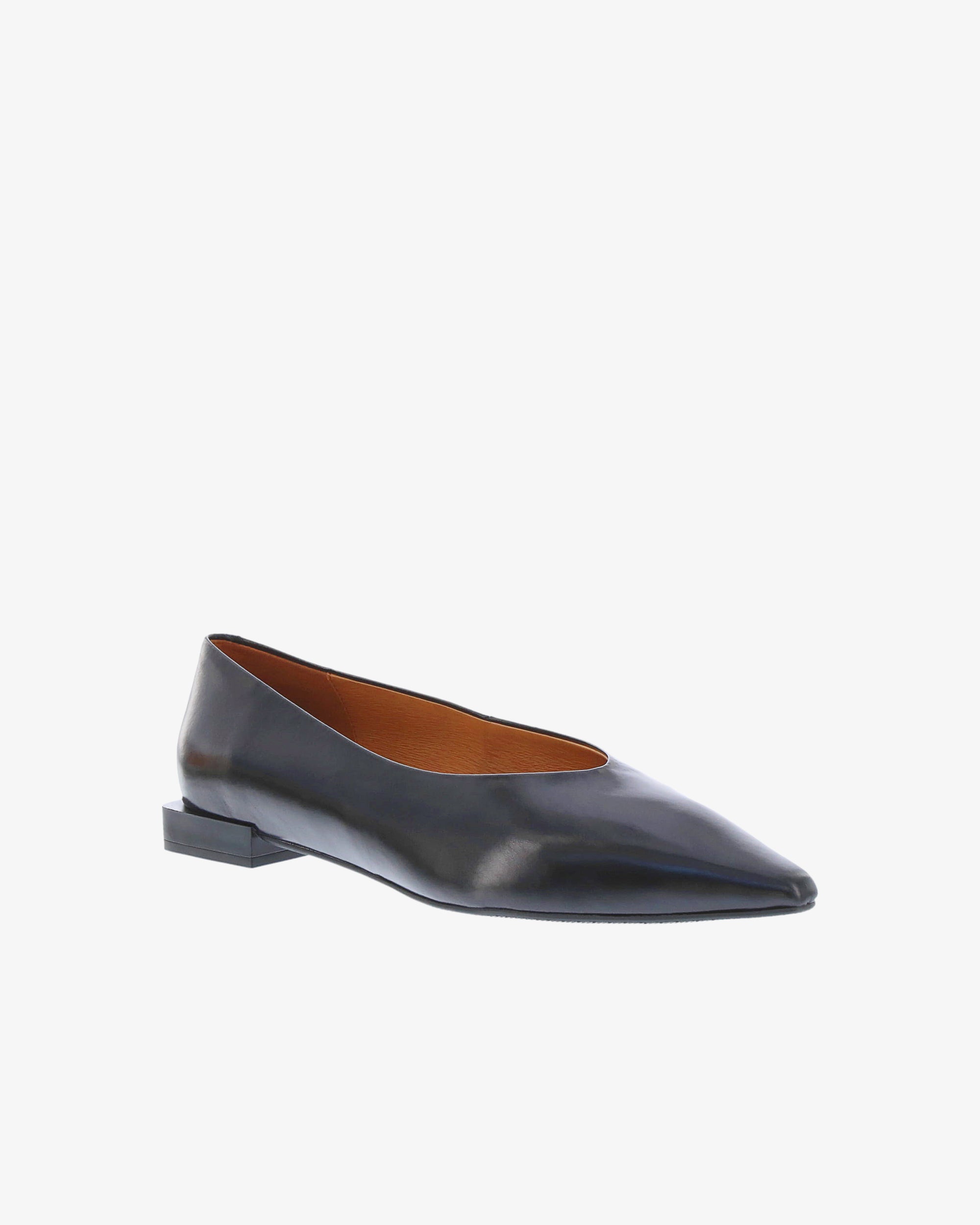 Neo Maris Flat in Black Semi Gloss Leather angled view | colour:black-semi-gloss-leather