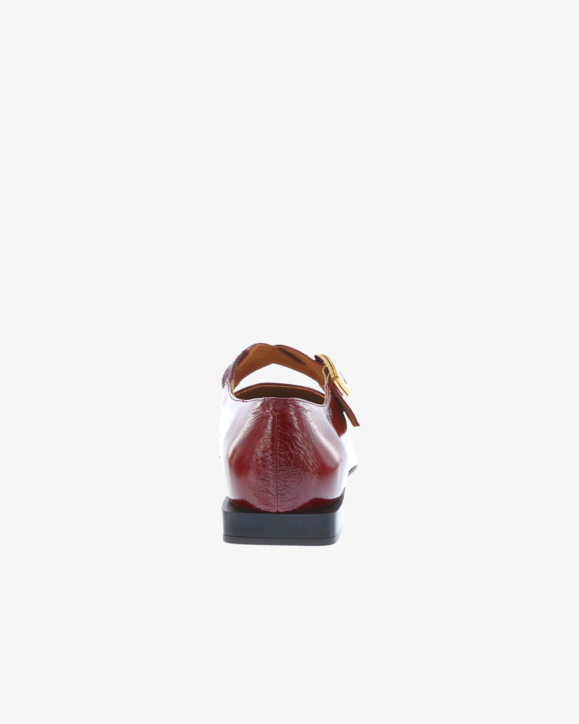 Neo Valene Flat in Ruby Crinkle Patent Leather heel view | colour:ruby-crinkle-patent-leather