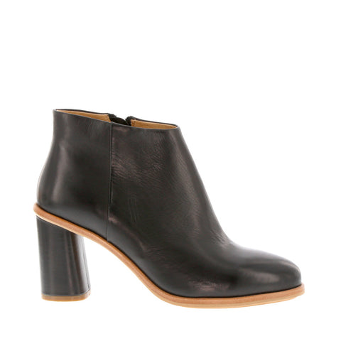 Neo X 'Adri' / Black Calf