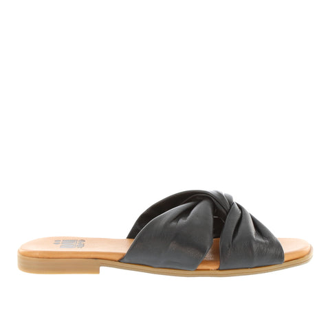 nuxneo 'Leyla/KR-K1157' Napa / Black