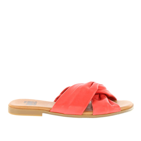 nuxneo 'Leyla/KR-K1157' Napa / Red
