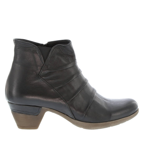 nuxneo 'LP-0458/6118' / 01 Black